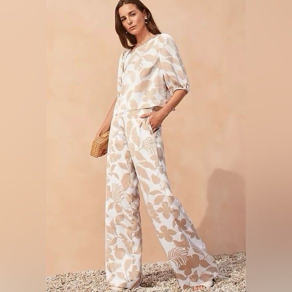 Ann Taylor Pants - Ann Taylor satin pantsuit